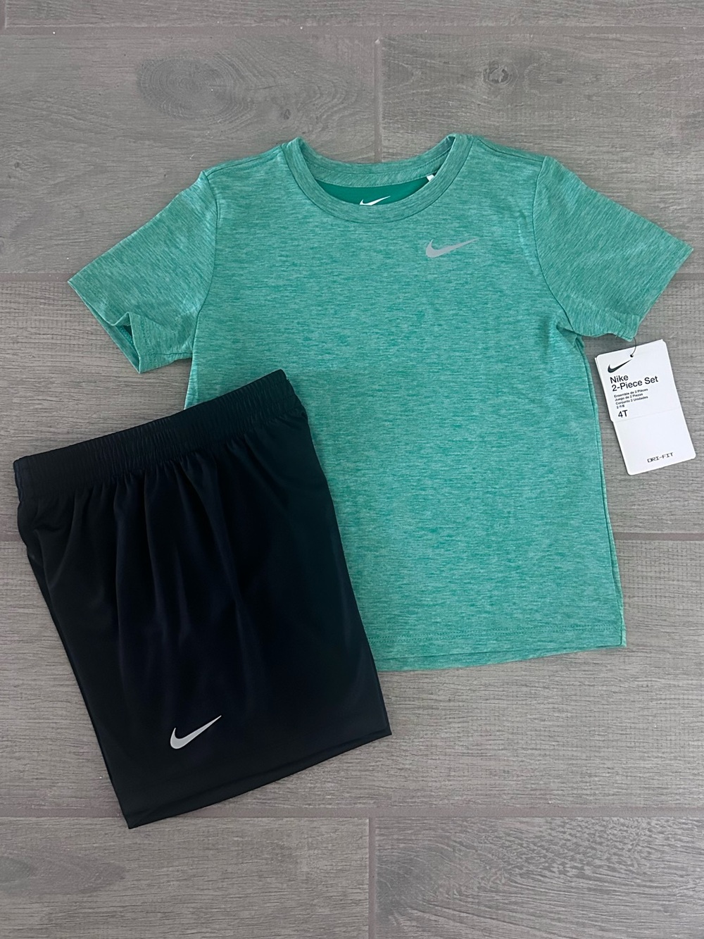 Nike Dri-Fit 2pc Set Green Tee & Black Shorts Boys Size 4T